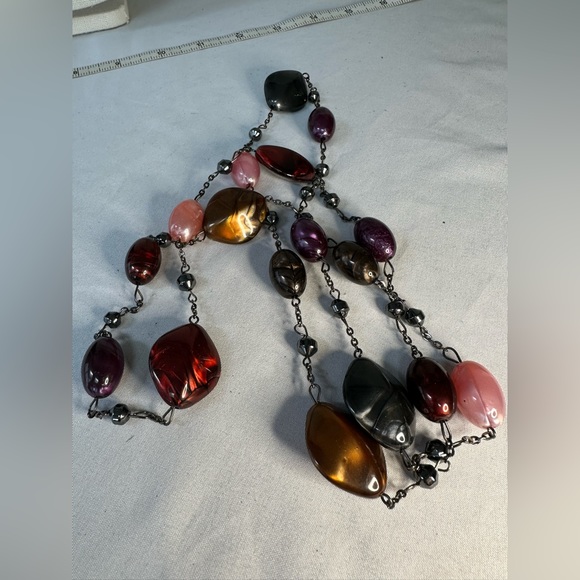 Marbelized swirl bead multi color statement necklace - Picture 5 of 5